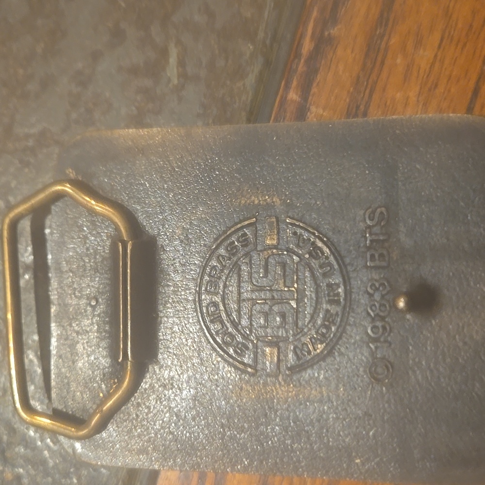 Belt Buckle - Picture 2 of 2